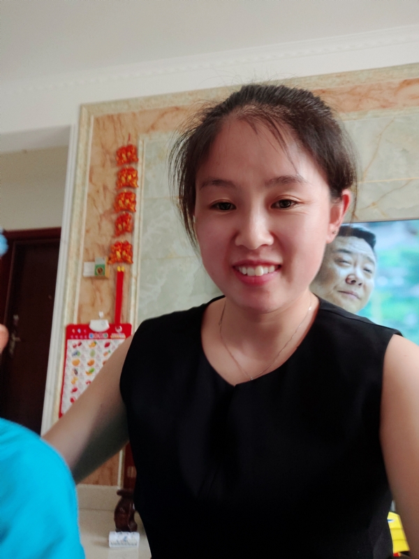 睿智的第一张照片--福州相亲服务中心