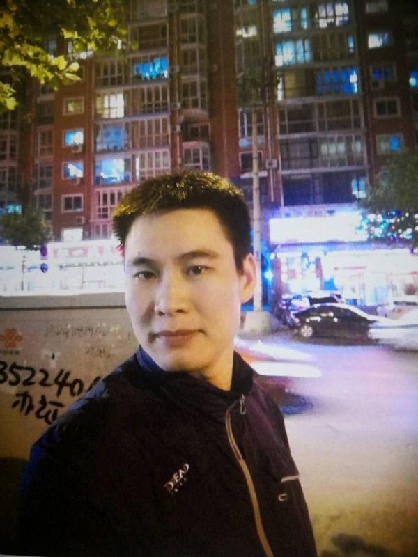 阳光灿烂的第三张照片--福州相亲服务中心