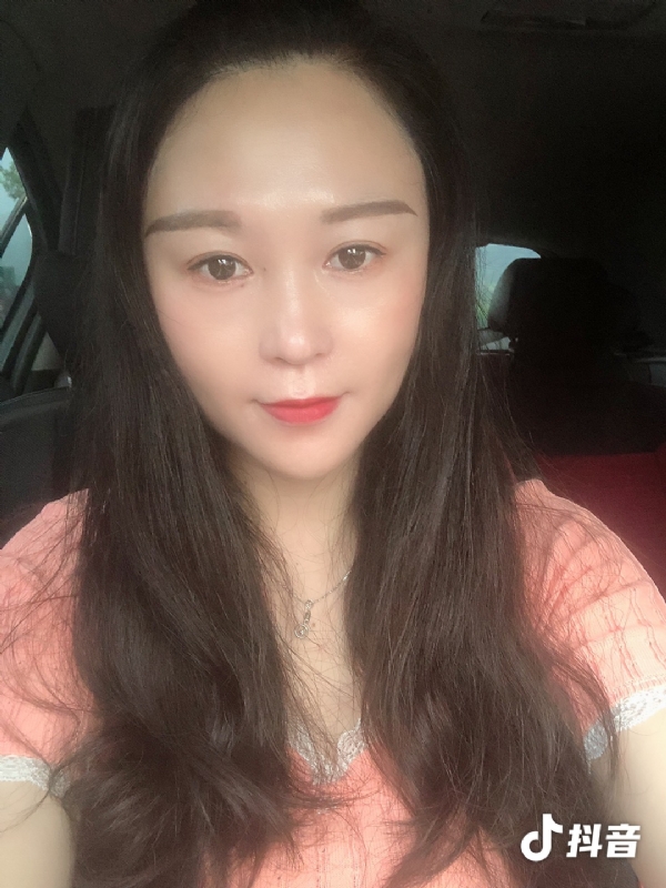 云云的第一张照片--福州相亲服务中心