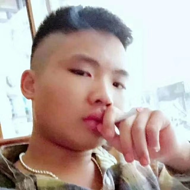 比比曾_的第一张照片--福州相亲服务中心