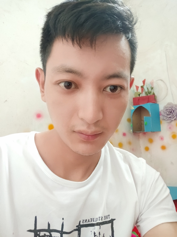 笑对人生的第一张照片--福州相亲服务中心