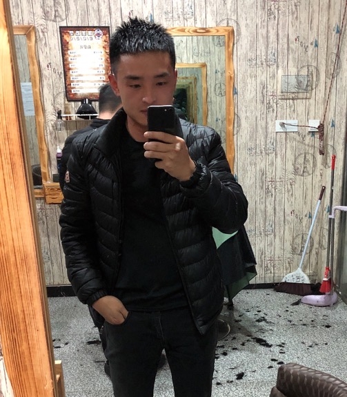 知足常乐的第一张照片--福州相亲服务中心
