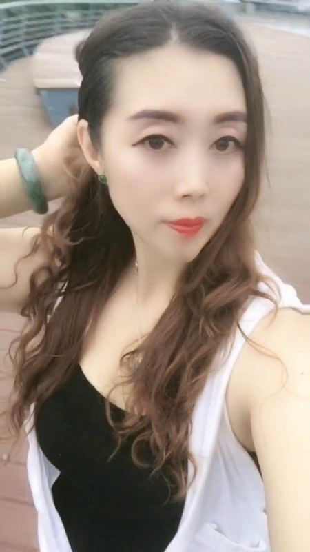 雨蝶的第三张照片--福州相亲服务中心