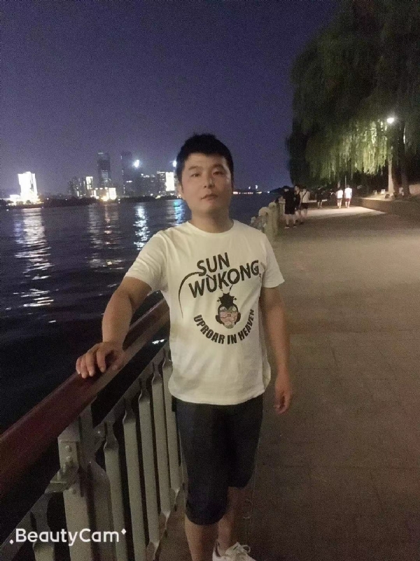 古月的第一张照片--福州相亲服务中心