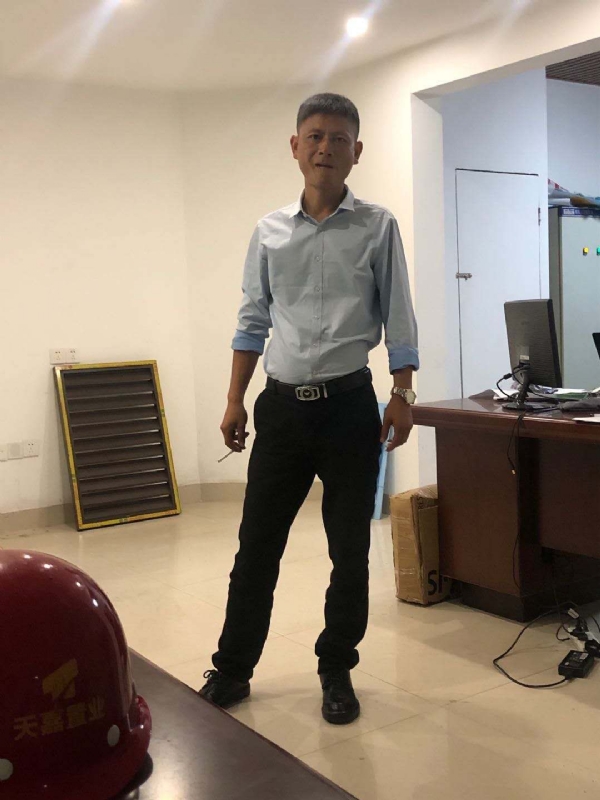 郁闷之中的第一张照片--福州相亲服务中心
