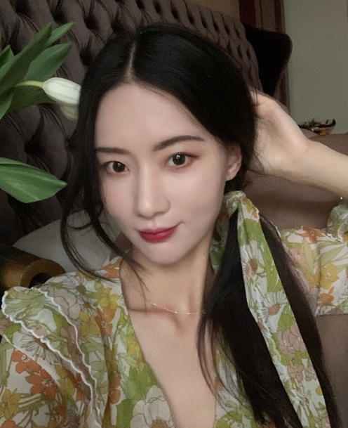倾城的第一张照片--福州相亲服务中心