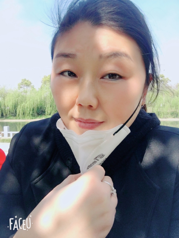 花开半夏的第一张照片--福州相亲服务中心