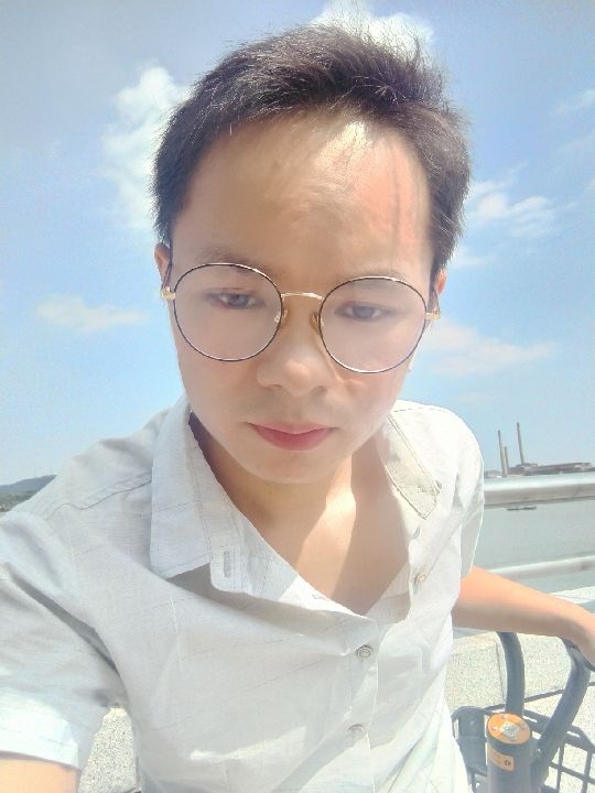 楠呐的第三张照片--福州相亲服务中心