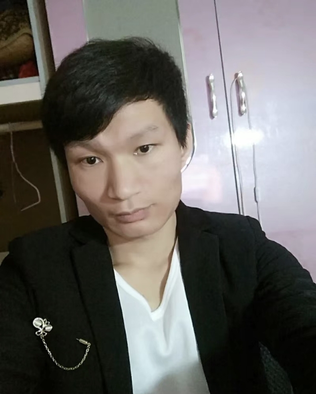 季绍伟的第二张照片--福州相亲服务中心