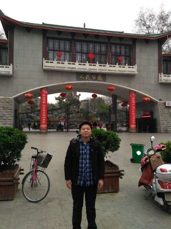 在奋斗的第四张照片--福州相亲服务中心