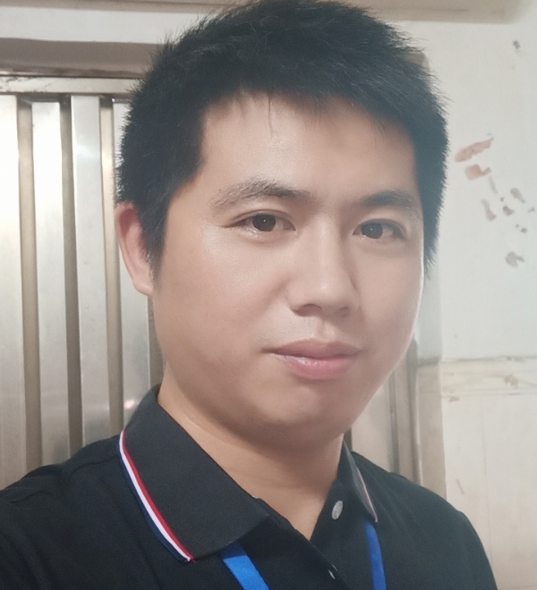 单身奶爸的第一张照片--福州相亲服务中心