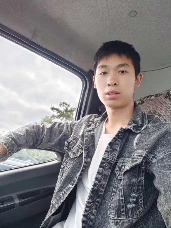 康康的第一张照片--福州相亲服务中心