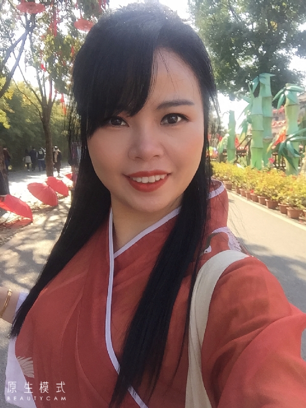 妮妮的第一张照片--福州相亲服务中心