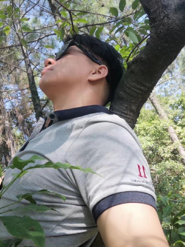 新丁的第一张照片--福州相亲服务中心
