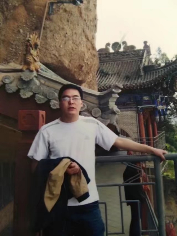 情迷海棠的第一张照片--福州相亲服务中心