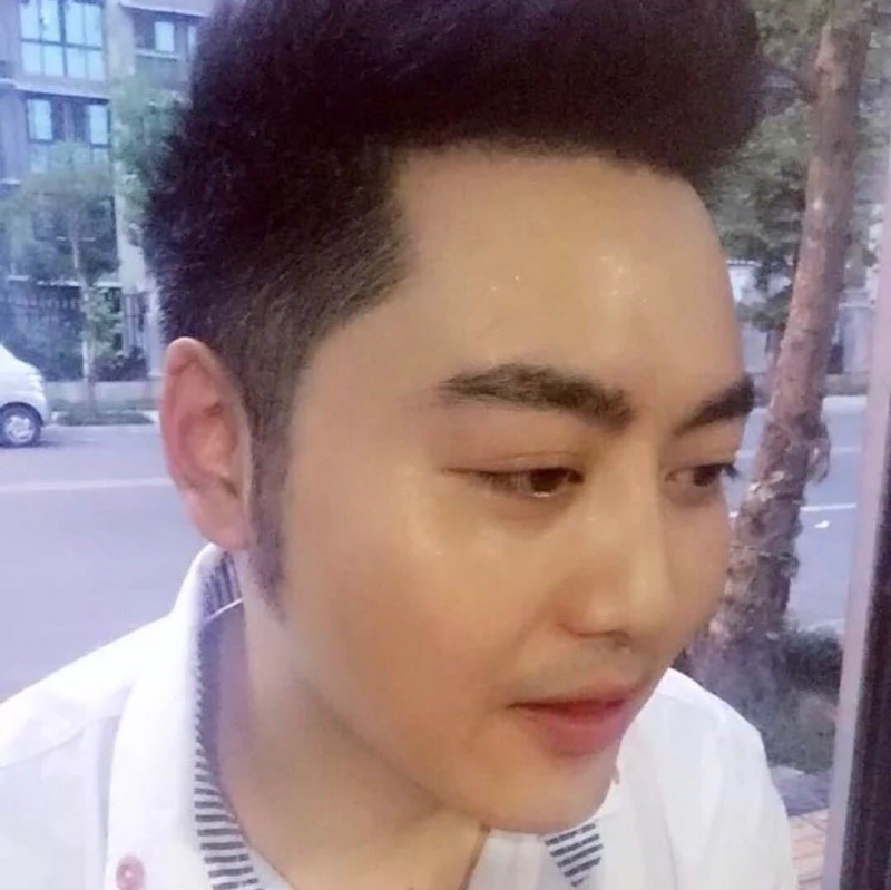 加油吧少年的第二张照片--福州相亲服务中心