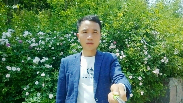 一生何求的第一张照片--福州相亲服务中心