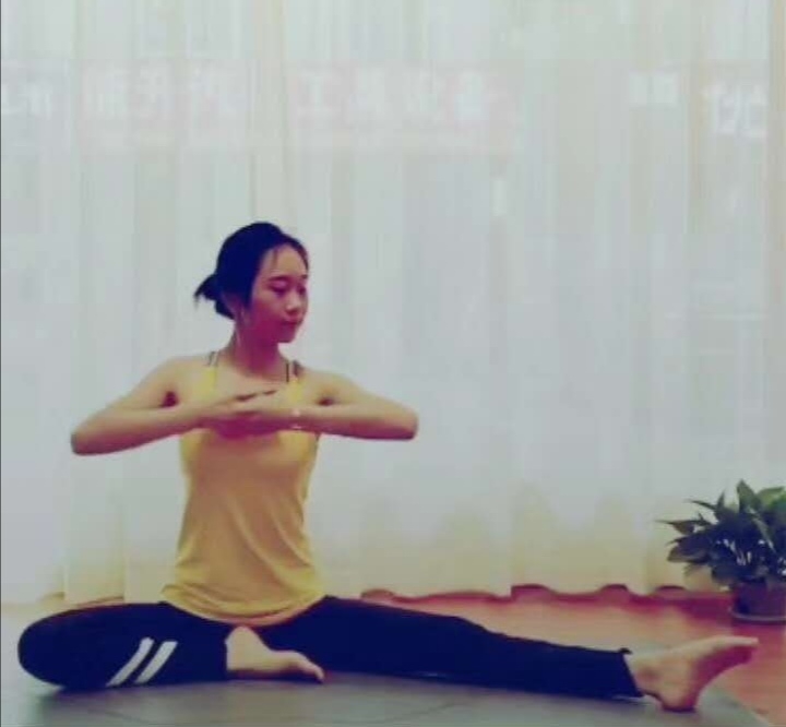 静静子的第一张照片--福州相亲服务中心