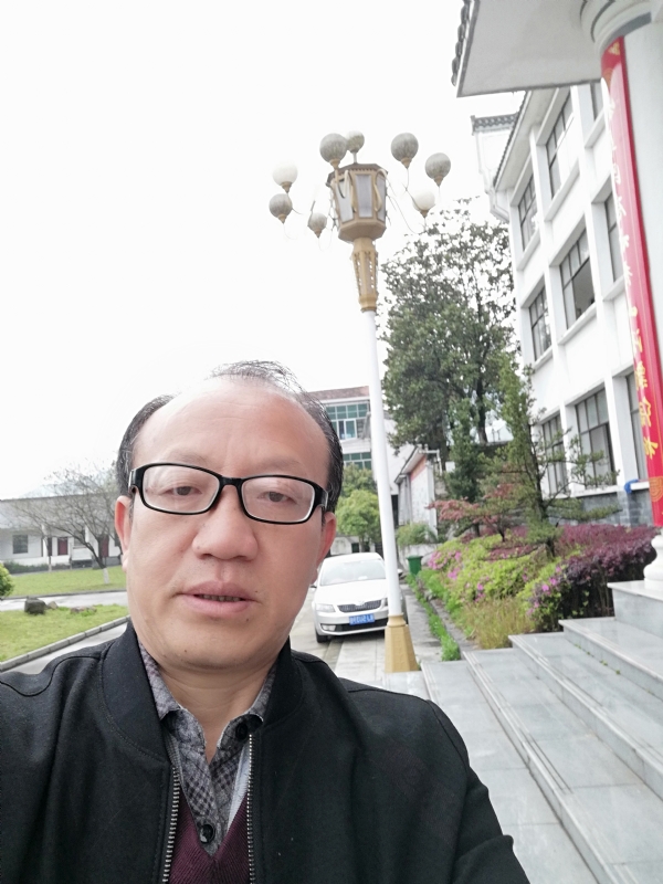 玫瑰祥云的第二张照片--福州相亲服务中心