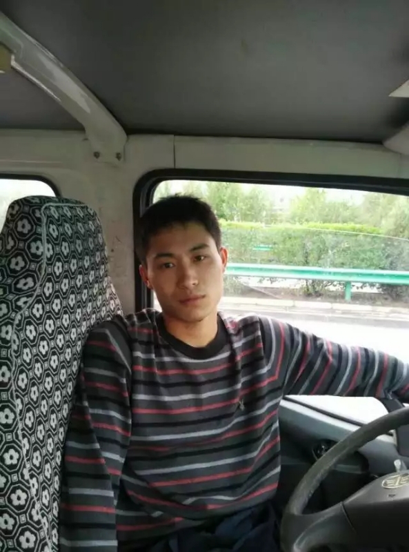 桦树林的第一张照片--福州相亲服务中心