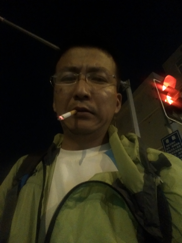 认真的生活的第一张照片--福州相亲服务中心