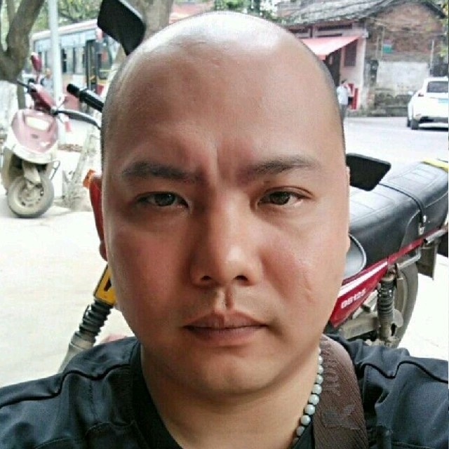 开心就好的第三张照片--福州相亲服务中心