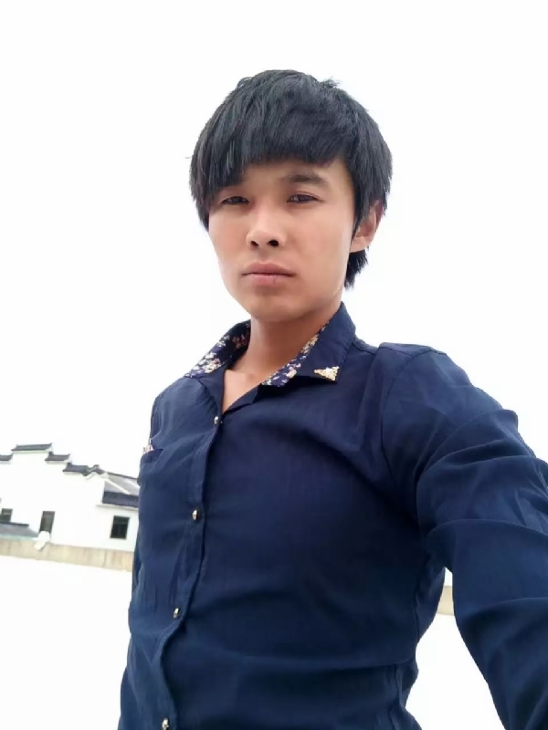 庸人自扰的第一张照片--福州相亲服务中心
