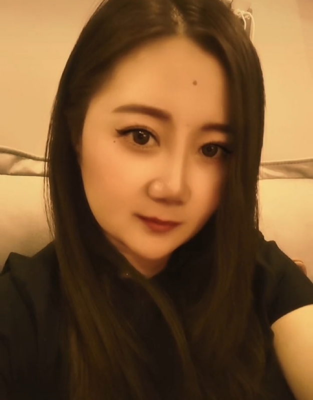 雯雯的第三张照片--福州相亲服务中心