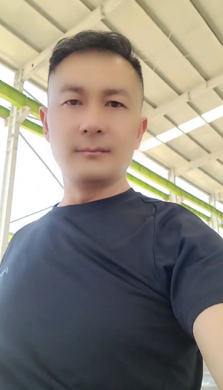 ZHANGHAO的第一张照片--福州相亲服务中心