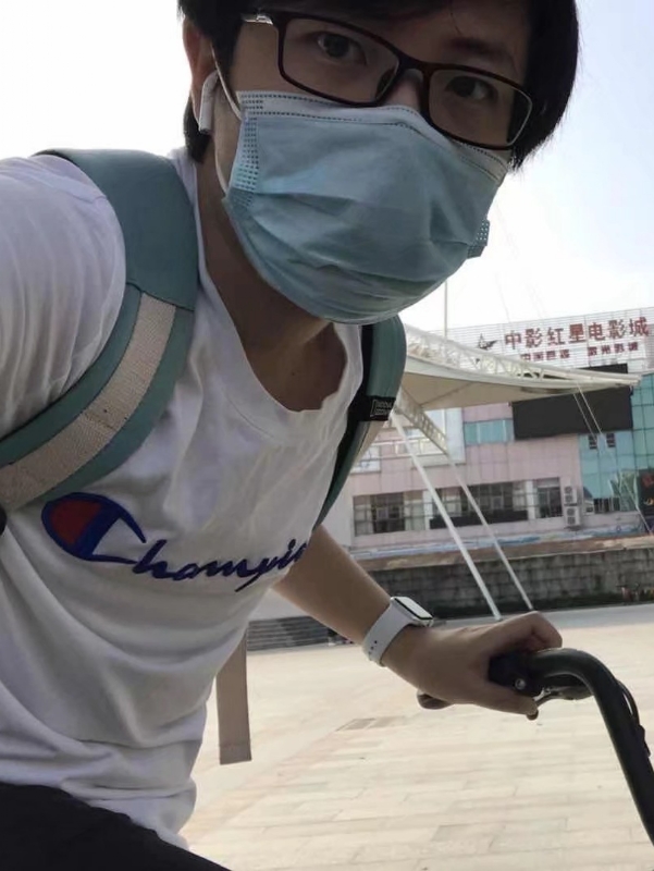 丁先生的第二张照片--福州相亲服务中心