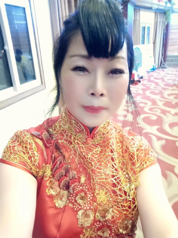 冰雪的第一张照片--福州相亲服务中心