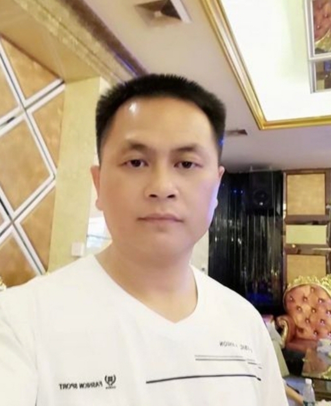 小梁的第一张照片--福州相亲服务中心