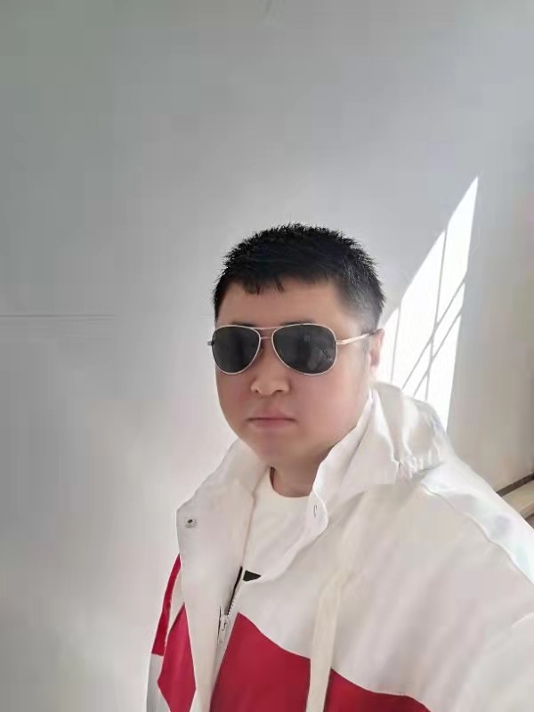 大漠叔叔的第一张照片--福州相亲服务中心