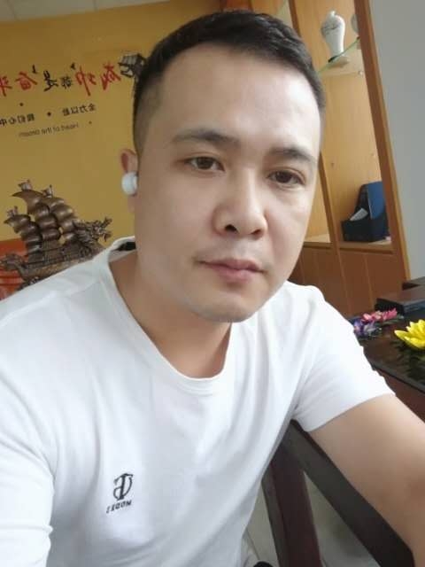 礼哥的第二张照片--福州相亲服务中心
