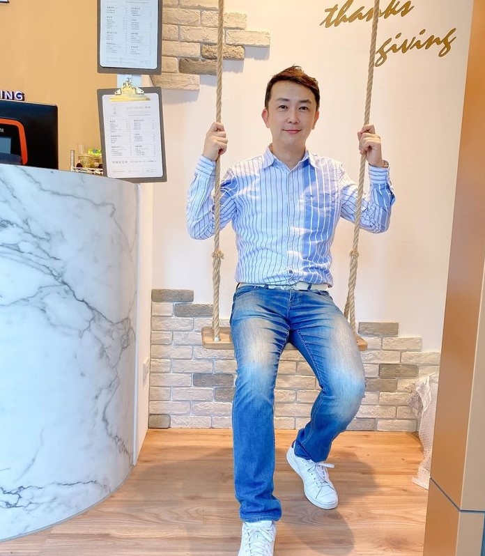陈道明的第四张照片--福州相亲服务中心