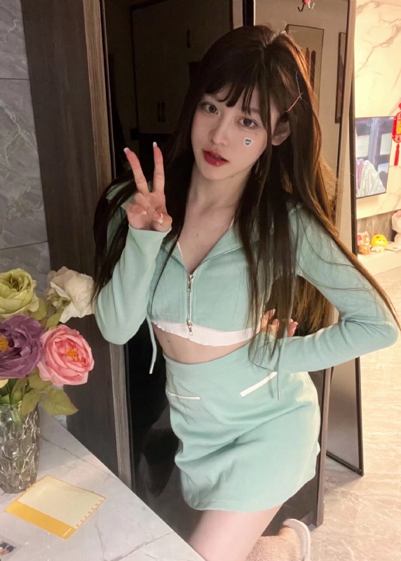 丹Dan的第一张照片--福州相亲服务中心