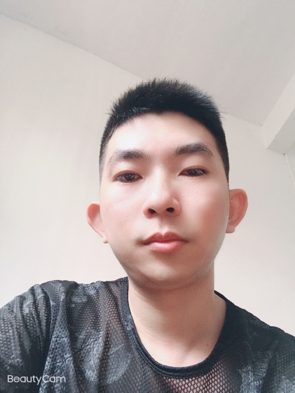 诚恳的第一张照片--福州相亲服务中心