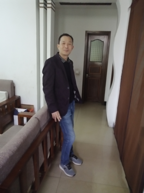 相亲相爱的第一张照片--福州相亲服务中心