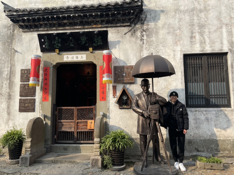 喝可乐的猫的第一张照片--福州相亲服务中心