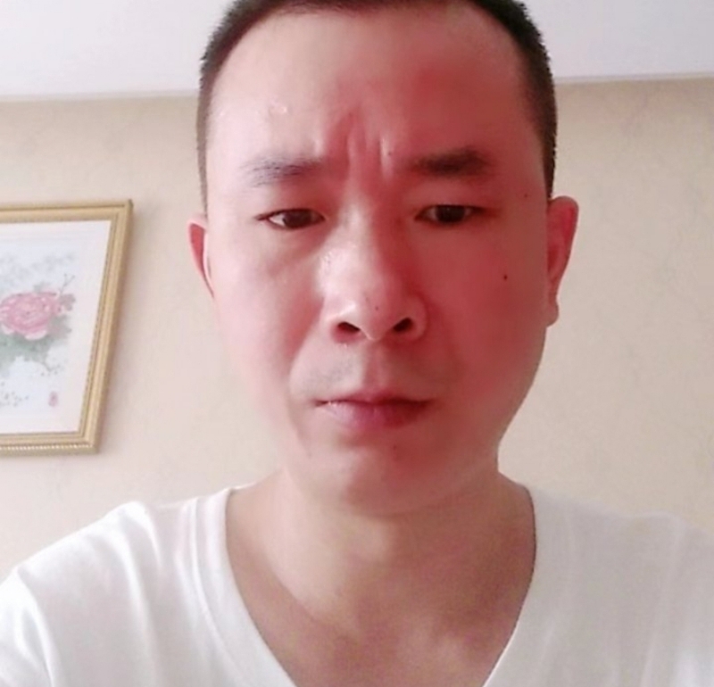 自由飞翔的第一张照片--福州相亲服务中心