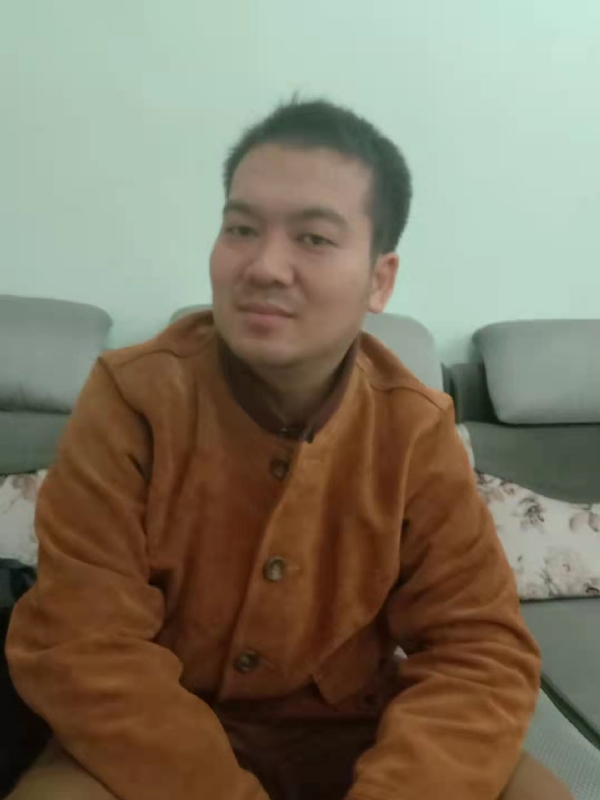 艺民的第一张照片--福州相亲服务中心