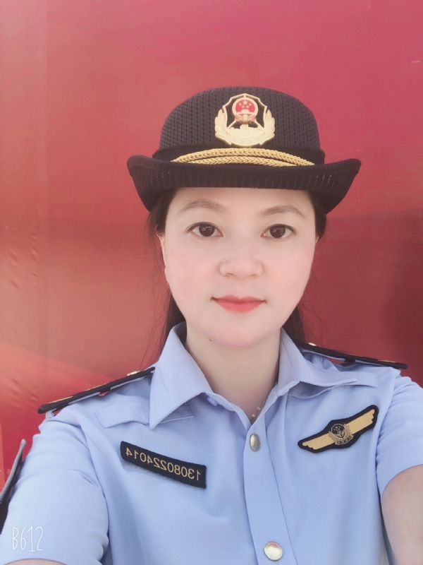 明明的第一张照片--福州相亲服务中心