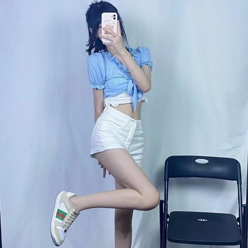 宝宝的第一张照片--福州相亲服务中心