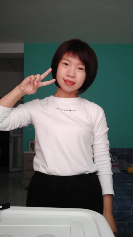 向日葵的第一张照片--福州相亲服务中心