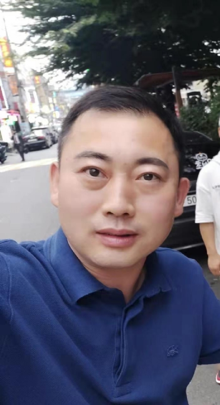 李龙的第二张照片--福州相亲服务中心