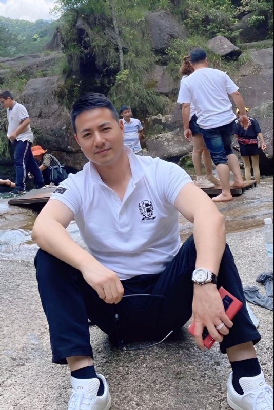 勿忘初心的第三张照片--福州相亲服务中心