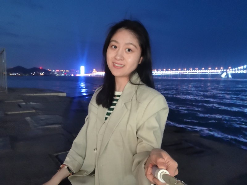 思洁的第一张照片--福州相亲服务中心