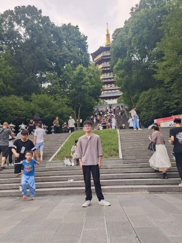 阳光男孩的第五张照片--福州相亲服务中心