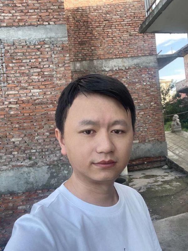 行人的第一张照片--福州相亲服务中心