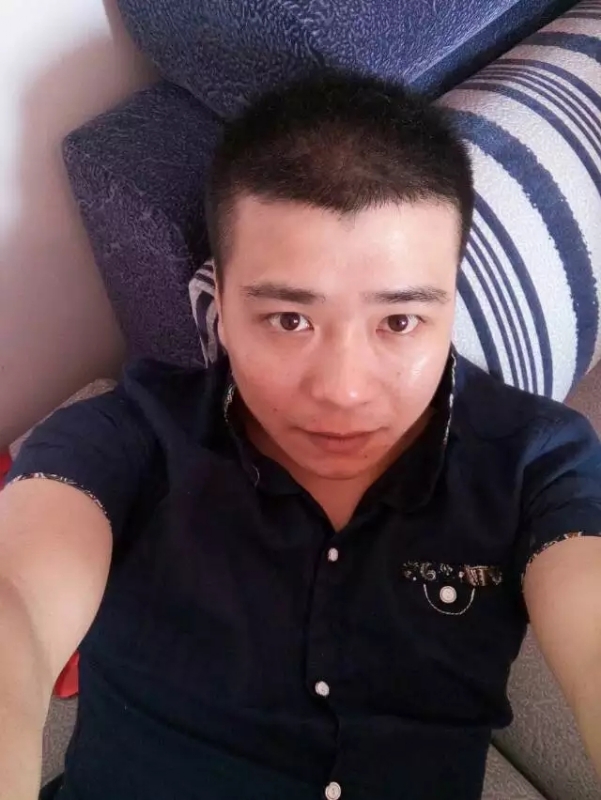 漫步的面包的第一张照片--福州相亲服务中心